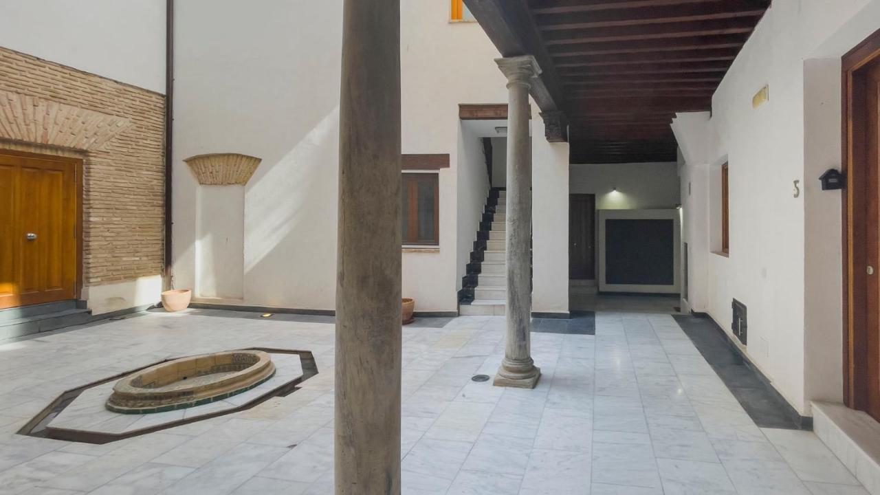 El Patio Del Regidor - Apartamentos Aloha توليدو المظهر الخارجي الصورة