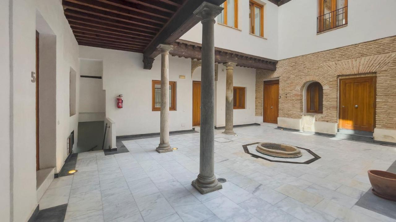 El Patio Del Regidor - Apartamentos Aloha توليدو المظهر الخارجي الصورة